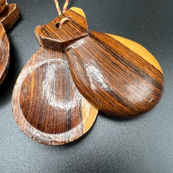 vintage Mexico wood castanets! Made from high-quality materials - Picture 4 of 8